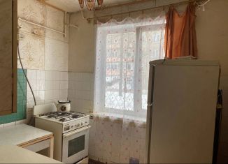 Продаю 2-комнатную квартиру, 49.4 м2, поселок городского типа Сусанино, улица Леонова, 2