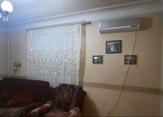 Сдается в аренду 2-комнатная квартира, 43 м2, Новочеркасск, улица Гастелло, 4