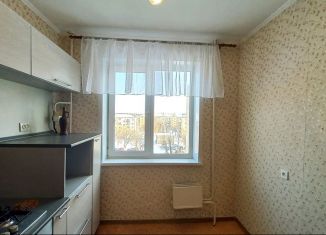 Продам 3-комнатную квартиру, 63.1 м2, село Лесниково, микрорайон КГСХА, 7