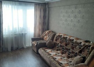 Аренда трехкомнатной квартиры, 50 м2, Малоярославец, улица Гагарина, 4