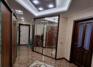 Продается 2-комнатная квартира, 74 м2, Саратовская область, улица имени С.Ф. Тархова, 29Б
