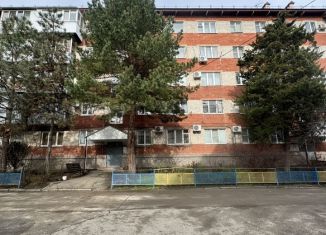 Продается 3-комнатная квартира, 50.1 м2, Краснодар, улица Воровского, 188, Прикубанский округ