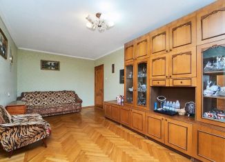 Продам трехкомнатную квартиру, 60 м2, Краснодар, улица Стасова, 155, улица Стасова