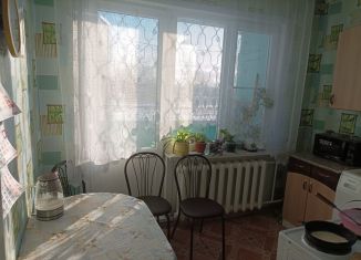 Продается 1-комнатная квартира, 39.5 м2, Краснокаменск, 8-й микрорайон, 820