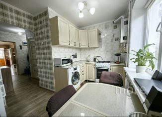 Продается 3-комнатная квартира, 63.4 м2, Новороссийск, проспект Дзержинского, 158