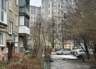 Продажа трехкомнатной квартиры, 57 м2, Калининградская область, улица Чекистов, 13А