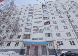 Продается 4-комнатная квартира, 78.6 м2, Уфа, Гвардейская улица, 60, Калининский район