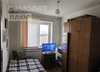 Продается трехкомнатная квартира, 64.3 м2, Астрахань, Дальняя улица, 5