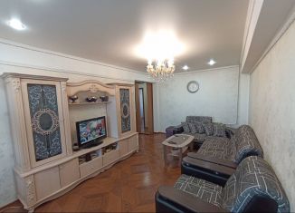 Продам 3-комнатную квартиру, 62 м2, Забайкальский край, 4-й микрорайон, 438