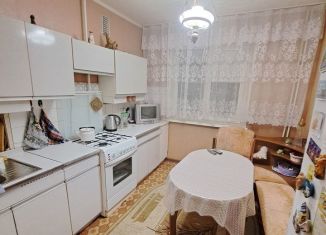 Продам двухкомнатную квартиру, 49 м2, Нижегородская область, Комсомольская улица, 42