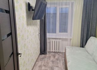 Сдается двухкомнатная квартира, 38.6 м2, Алапаевск, улица Фрунзе, 52