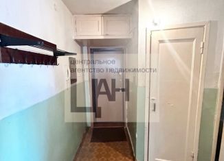 3-комнатная квартира на продажу, 50.2 м2, Карпинск, улица Мира, 66