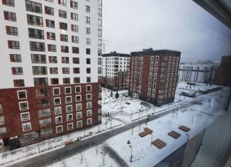 Продаю трехкомнатную квартиру, 50 м2, Екатеринбург, Лучистая улица, 8