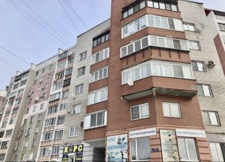 Продается двухкомнатная квартира, 83 м2, Челябинск, улица Косарева, 71