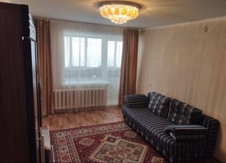 Сдается в аренду однокомнатная квартира, 32 м2, Курган, улица Котовского, 87, жилой район Восточный