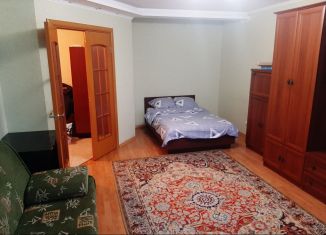Сдается 1-комнатная квартира, 43 м2, Самарская область, улица Дыбенко, 120А