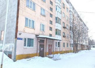 Продается 3-комнатная квартира, 69 м2, посёлок городского типа Сокол, улица Королёва, 19