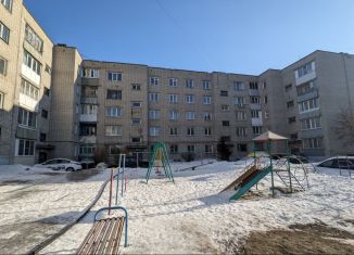 Продажа двухкомнатной квартиры, 60.9 м2, Барнаул, улица Антона Петрова, 67, Железнодорожный район