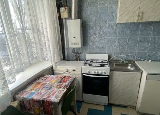 Продается 1-комнатная квартира, 30 м2, Саратовская область, улица Орджоникидзе, 12