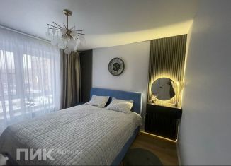 Трехкомнатная квартира в аренду, 83 м2, Москва, Кольская улица, 8к2