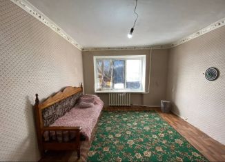 Продаю 3-комнатную квартиру, 70 м2, Грозный, 2-й микрорайон, проспект Мохаммеда Али, 3А