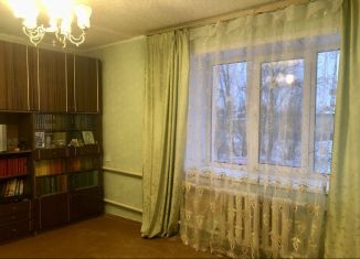 Продам двухкомнатную квартиру, 41.3 м2, поселок Лев Толстой, улица Гагарина, 24