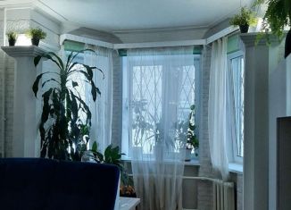 Продается трехкомнатная квартира, 67 м2, Екатеринбург, улица Кобозева, улица Кобозева