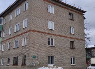Продается двухкомнатная квартира, 45 м2, рабочий посёлок Мишеронский, Советская улица, 29