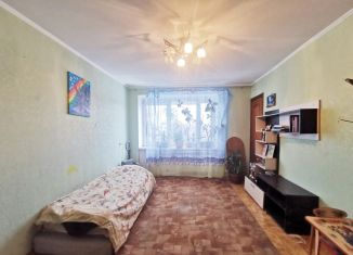 4-комнатная квартира на продажу, 80.8 м2, посёлок Дубровицы, посёлок Дубровицы, 19