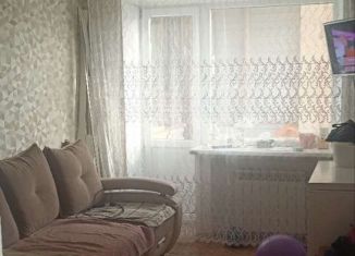 Продается 3-комнатная квартира, 47 м2, поселок городского типа Новоорловск, посёлок городского типа Новоорловск, 5