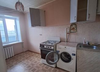 Продается однокомнатная квартира, 38 м2, поселок Новоорск, Рабочая улица, 24А