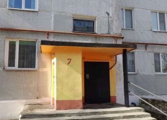 Продам однокомнатную квартиру, 36.1 м2, Новозыбков, Комсомольская улица