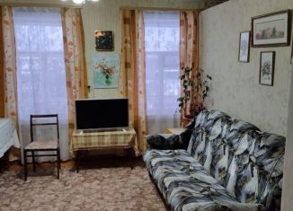 Продажа 2-ком. квартиры, 35 м2, посёлок Кез, Октябрьская улица, 44