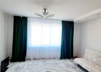 Продается 3-комнатная квартира, 66 м2, Оренбург, Салмышская улица, 31, Дзержинский район