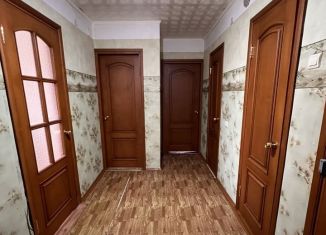 Сдам в аренду 2-комнатную квартиру, 46 м2, Краснокамск, улица Дзержинского