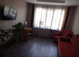Продается 2-комнатная квартира, 50 м2, Нижнеудинск, улица Калинина, 138