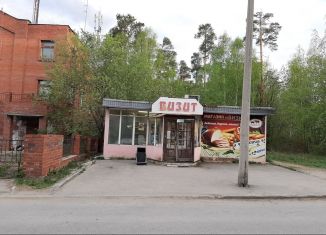 Продается торговая площадь, 80 м2, Новоуральск, Советская улица, 4А