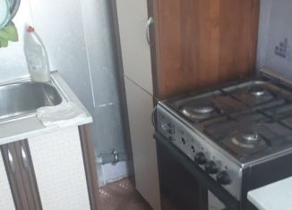 Сдам в аренду трехкомнатную квартиру, 60 м2, Ангарск, 189-й квартал, 10