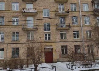 Продам комнату, 27 м2, Санкт-Петербург, Болотная улица, 2к1, метро Площадь Мужества