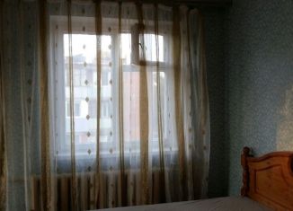 Сдаю в аренду 1-комнатную квартиру, 32 м2, Белоозёрский, Комсомольская улица, 9