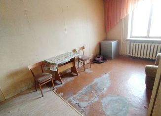 Продаю комнату, 18 м2, Балаково, проспект Героев, 27