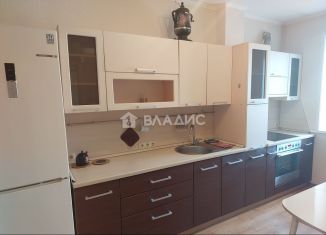 Продажа однокомнатной квартиры, 38 м2, Иркутск, улица Мамина-Сибиряка, 4, ЖК Сосновый бор