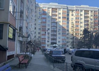 Продается 3-комнатная квартира, 74 м2, Кропоткин, Красная улица, 260