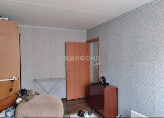 Продам двухкомнатную квартиру, 43 м2, Новосибирская область, улица Титова, 35