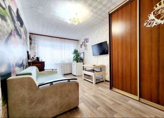 Продам 2-комнатную квартиру, 43.4 м2, Северск, Лесная улица, 4