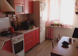 Продажа 3-комнатной квартиры, 64 м2, Новомосковск, улица Мира, 39А
