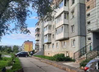 Продажа трехкомнатной квартиры, 70 м2, Черняховск, Российская улица, 20к1