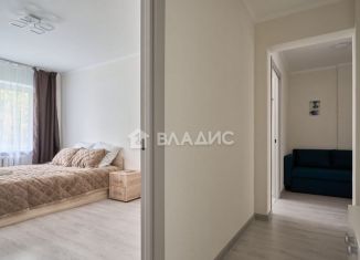 Сдается трехкомнатная квартира, 56 м2, Реутов, улица Гагарина, 19