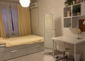 Сдаю 3-комнатную квартиру, 57 м2, Казань, улица Карима Тинчурина, 17