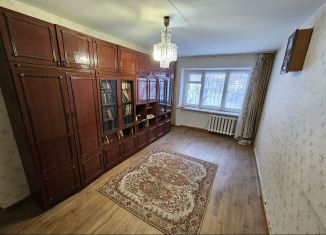 Трехкомнатная квартира на продажу, 55.9 м2, Екатеринбург, Посадская улица, 28к1, метро Площадь 1905 года